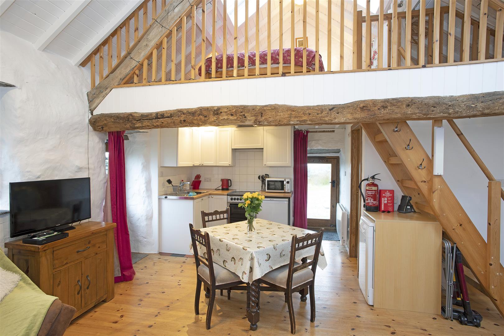 Bach - View to Kitchen.jpg